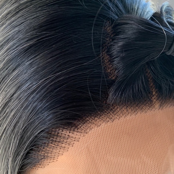 Beautiful Ombre Grey 13x2.5 Lace Front Wig for Daily Wear, Photos or Events - Picture 7 of 16